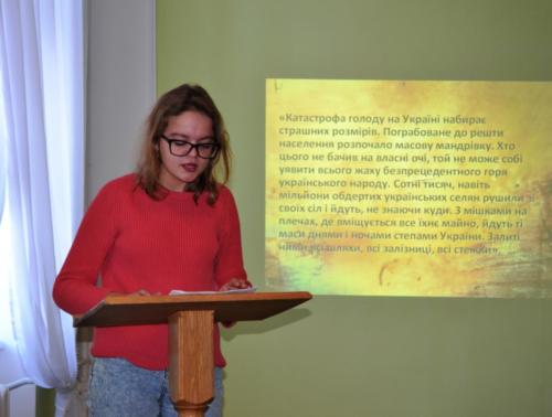 Виступ студентки І курсу інституту іноземних мов Світлани Бейби